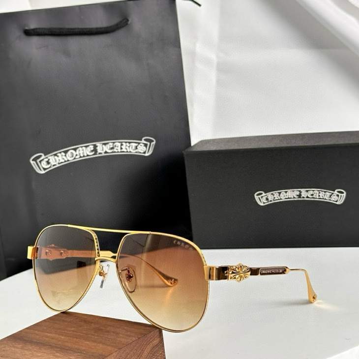 Picture of Chrome Hearts Sunglasses _SKUfw76720222fw